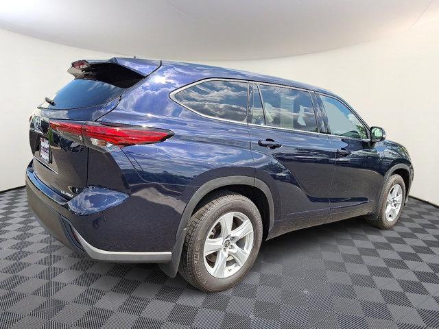 used 2022 Toyota Highlander car, priced at $30,888
