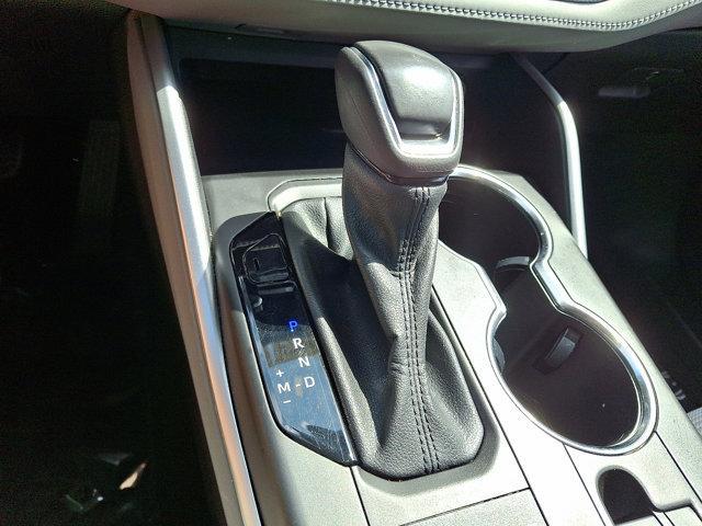 used 2022 Toyota Highlander car, priced at $30,888