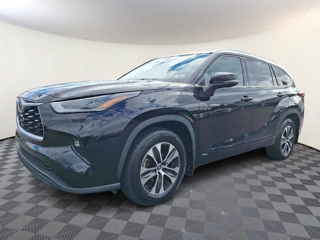 used 2021 Toyota Highlander Hybrid car, priced at $37,888