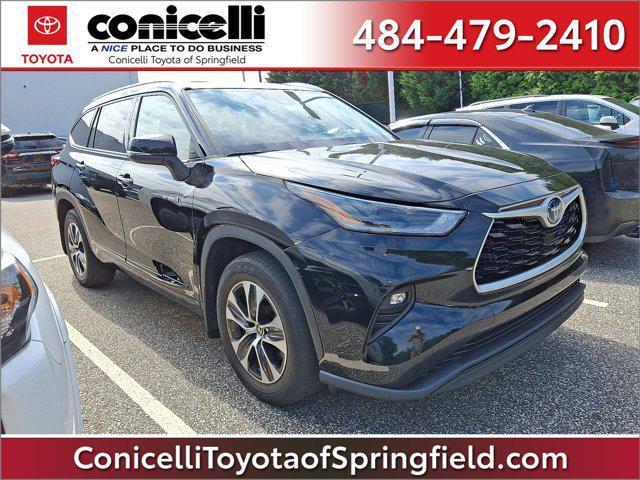 used 2021 Toyota Highlander Hybrid car, priced at $37,888