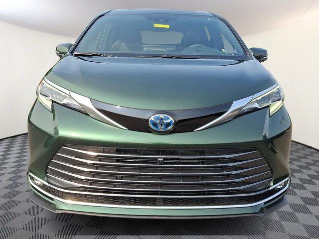 new 2025 Toyota Sienna car, priced at $60,770