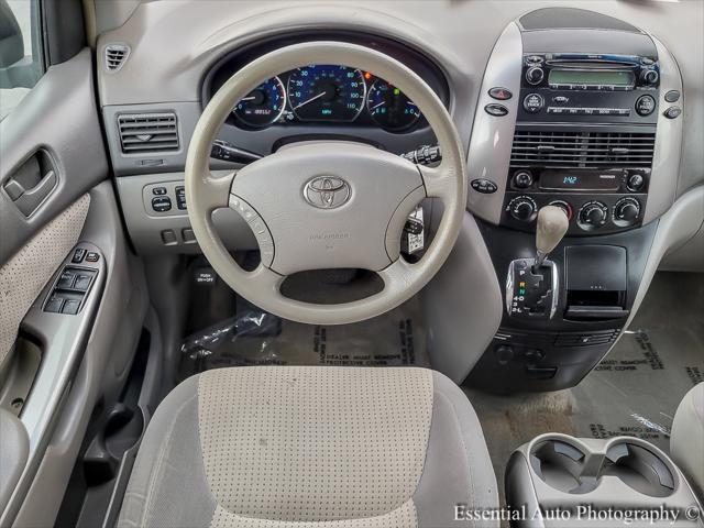 used 2006 Toyota Sienna car, priced at $4,850