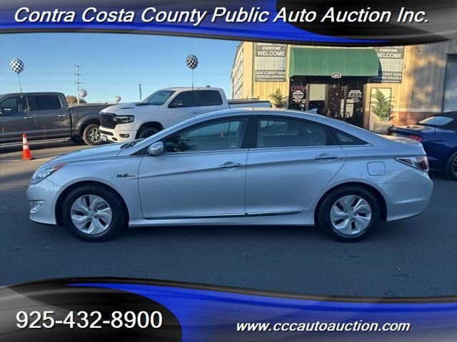 used 2014 Hyundai Sonata Hybrid car, priced at $10,890