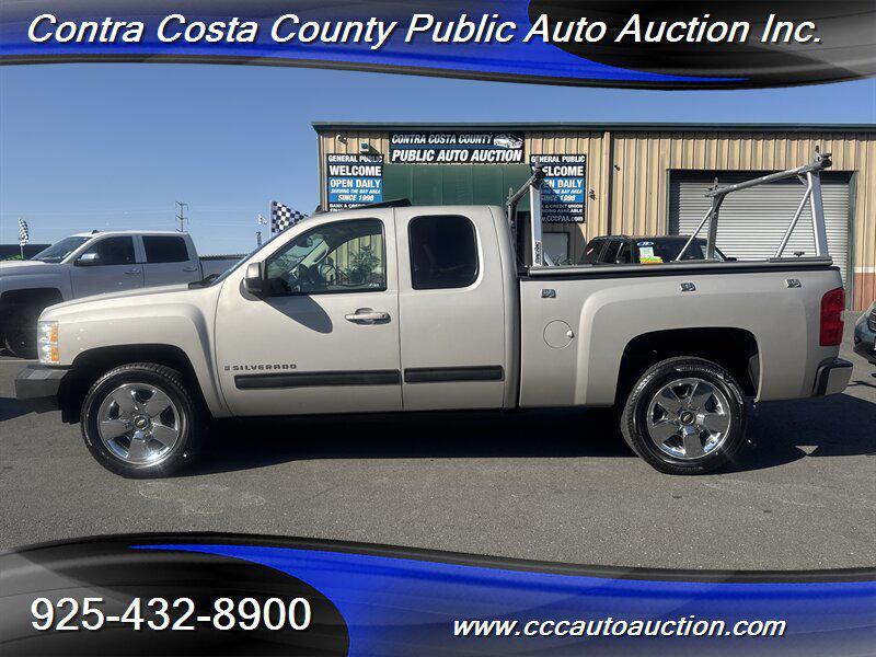 used 2009 Chevrolet Silverado 1500 car, priced at $10,890
