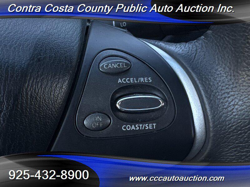 used 2014 Nissan Pathfinder Hybrid car, priced at $9,570