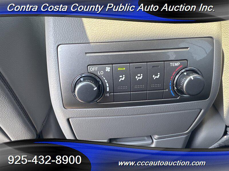 used 2012 Toyota Highlander car, priced at $13,805