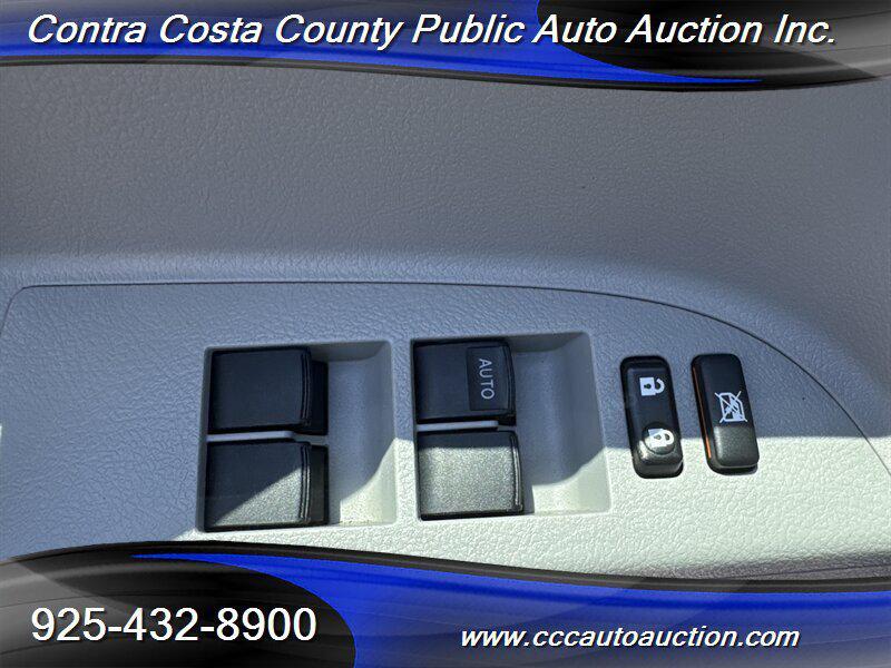 used 2012 Toyota Highlander car, priced at $13,805