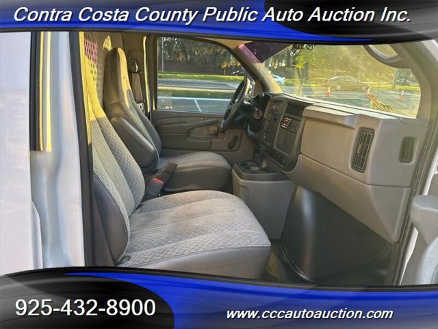 used 2006 GMC Savana 2500 car, priced at $13,970