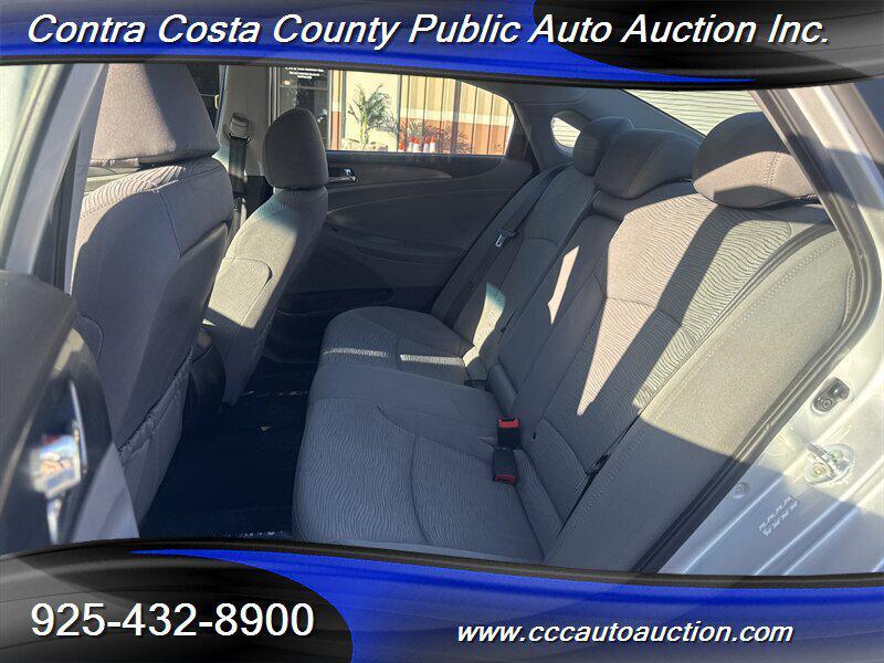 used 2015 Hyundai Sonata Hybrid car, priced at $7,920