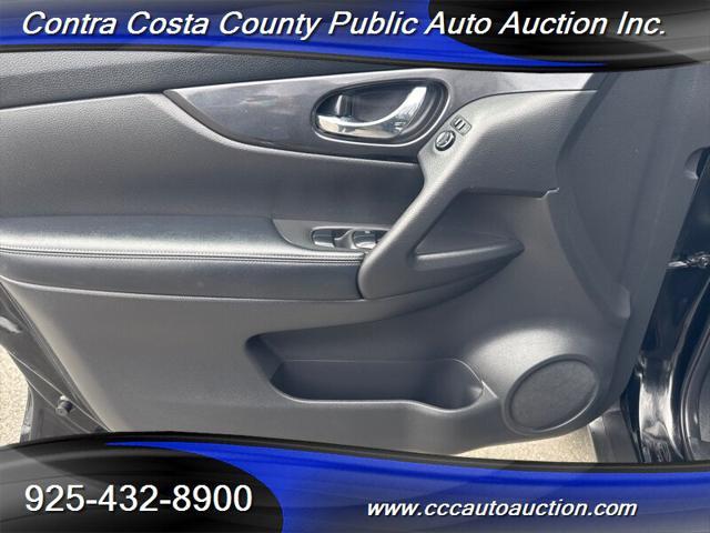 used 2019 Nissan Rogue car, priced at $15,950