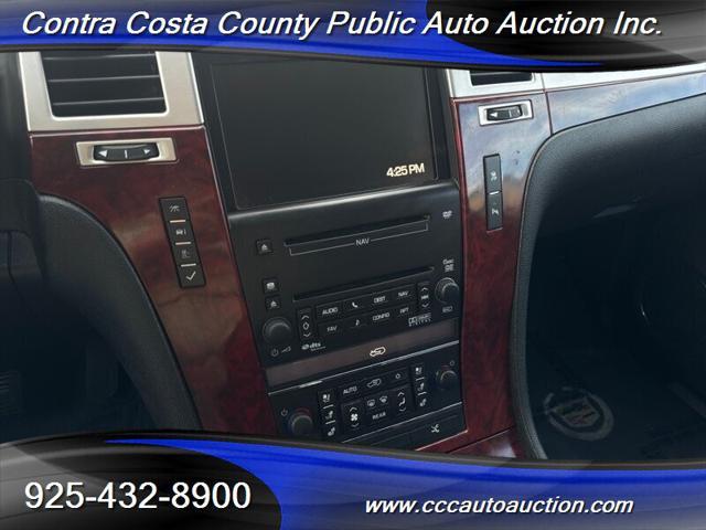 used 2009 Cadillac Escalade ESV car, priced at $9,790