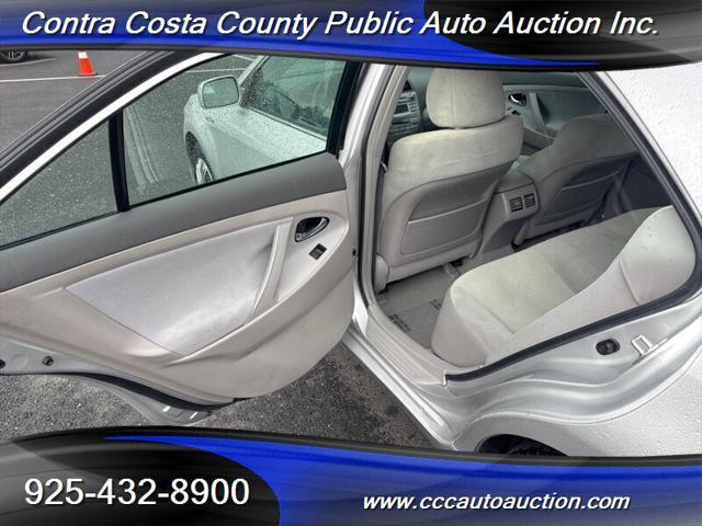 used 2009 Toyota Camry Hybrid car, priced at $11,880
