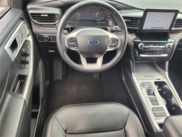 used 2024 Ford Explorer car, priced at $32,000