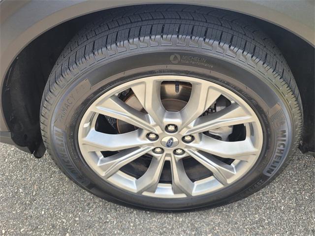 used 2024 Ford Explorer car, priced at $32,000
