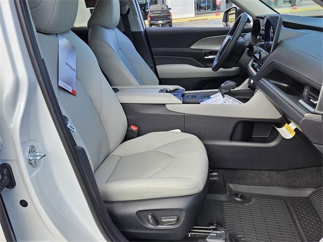 new 2026 Toyota Grand Highlander Hybrid car, priced at $54,157