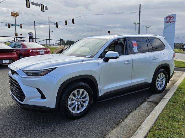 new 2026 Toyota Grand Highlander Hybrid car, priced at $54,157