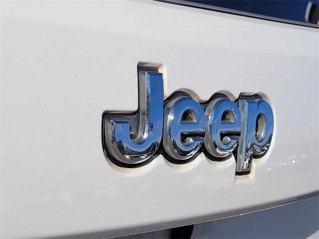 used 2018 Jeep Grand Cherokee car, priced at $14,500