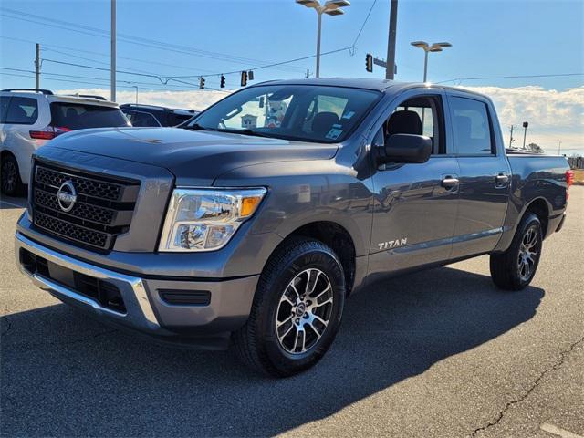 used 2023 Nissan Titan car, priced at $33,000