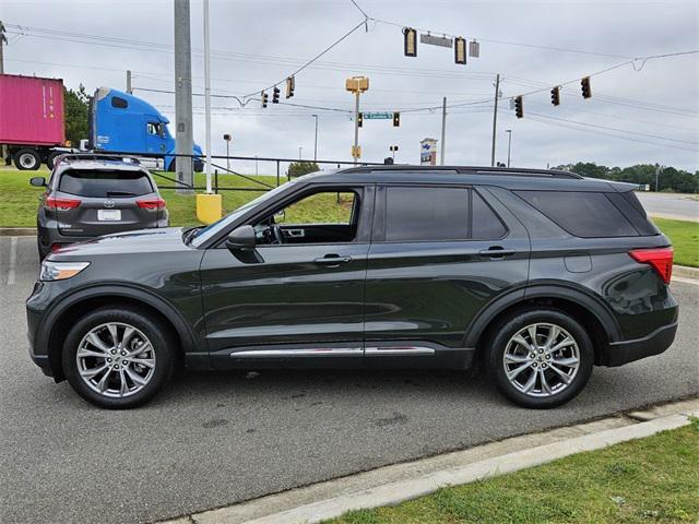 used 2022 Ford Explorer car, priced at $28,000