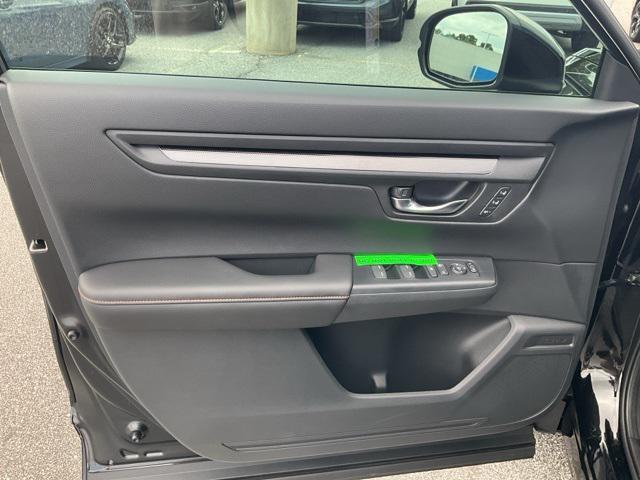 new 2025 Honda CR-V Hybrid car, priced at $37,318