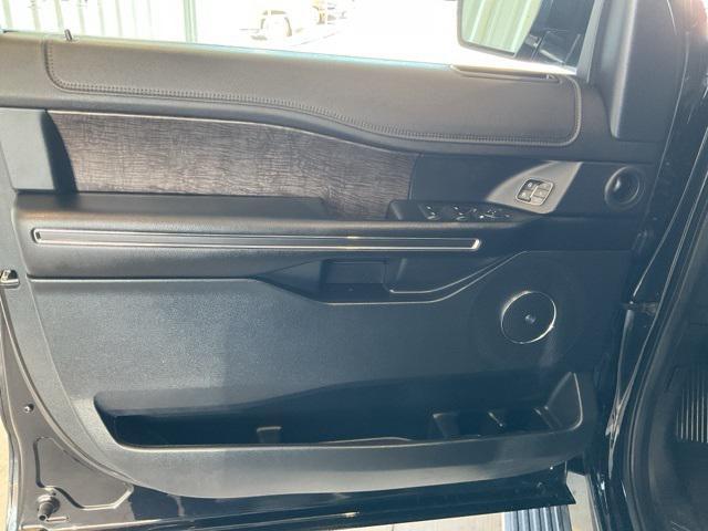 used 2021 Ford Expedition car