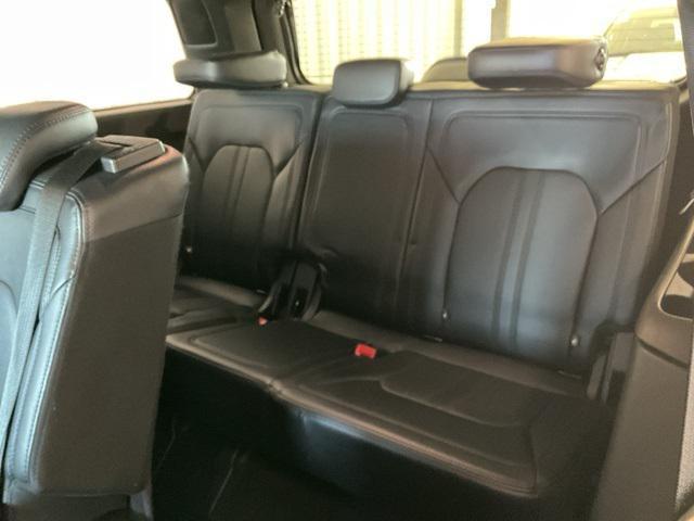 used 2021 Ford Expedition car