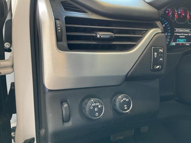 used 2020 GMC Yukon XL car, priced at $25,562