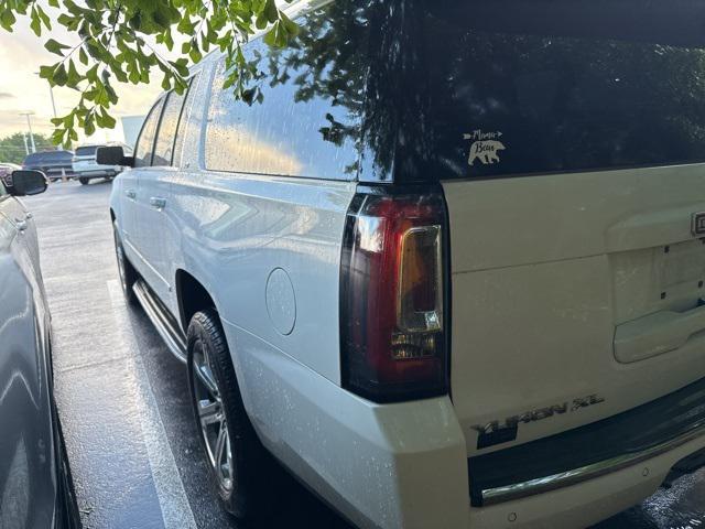 used 2020 GMC Yukon XL car, priced at $26,631