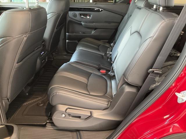 new 2025 Honda Pilot car, priced at $47,819