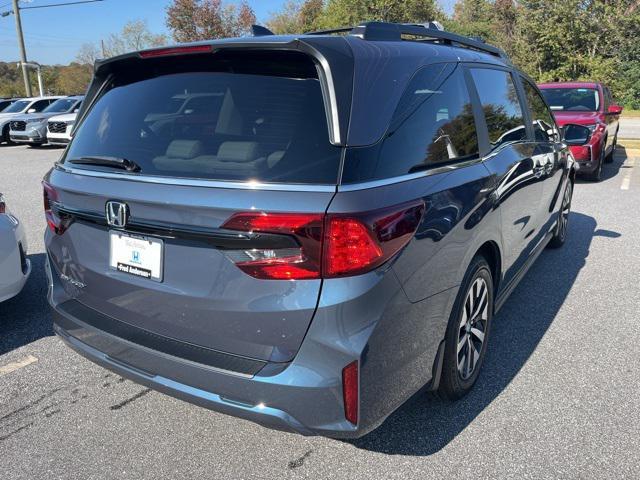 new 2025 Honda Odyssey car, priced at $42,878