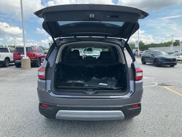 new 2025 Honda Pilot car, priced at $43,827