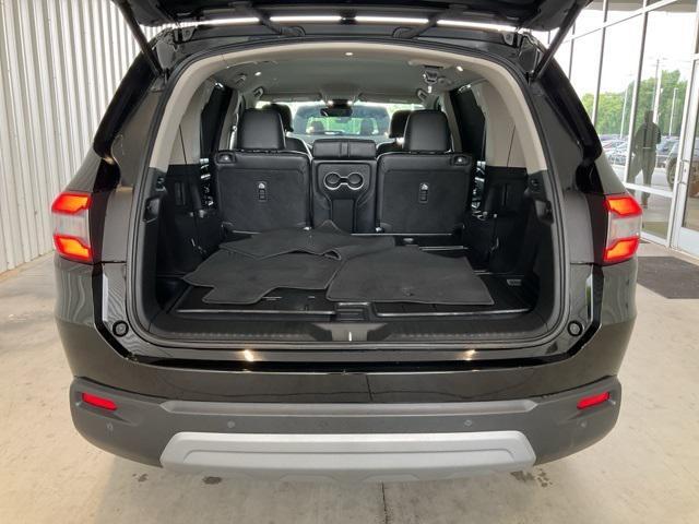 used 2025 Honda Pilot car, priced at $41,494
