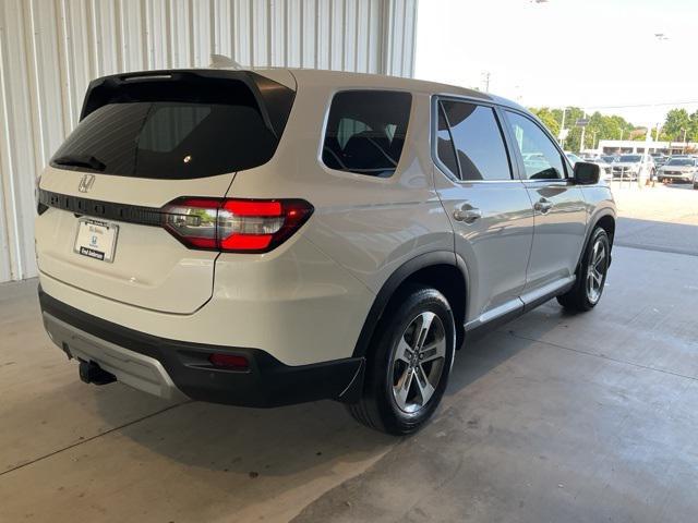 used 2024 Honda Pilot car, priced at $40,213
