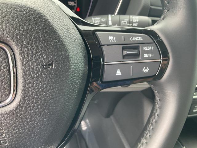 new 2025 Honda Pilot car, priced at $45,409
