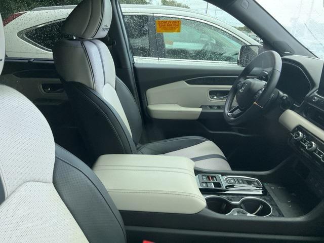 used 2026 Honda Passport car, priced at $50,103