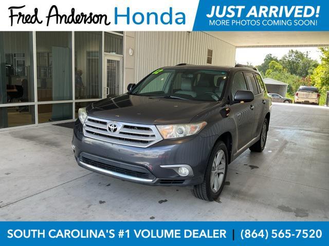 used 2012 Toyota Highlander car, priced at $12,005