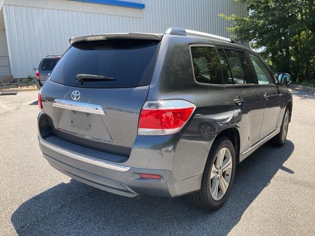 used 2012 Toyota Highlander car, priced at $12,204