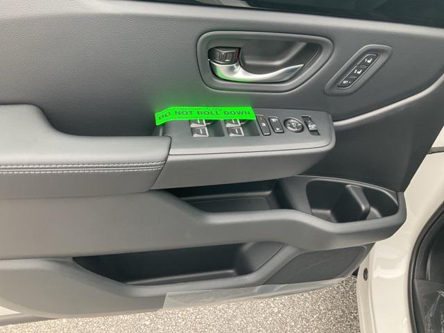 new 2025 Honda Pilot car, priced at $45,835