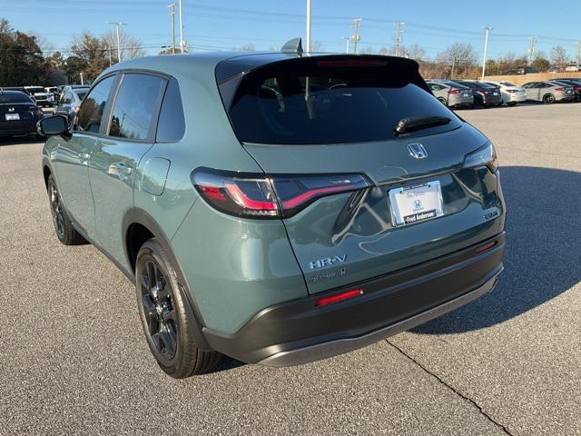 new 2025 Honda HR-V car, priced at $30,305