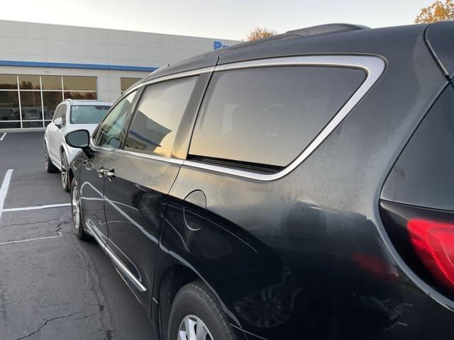 used 2017 Chrysler Pacifica car, priced at $11,891