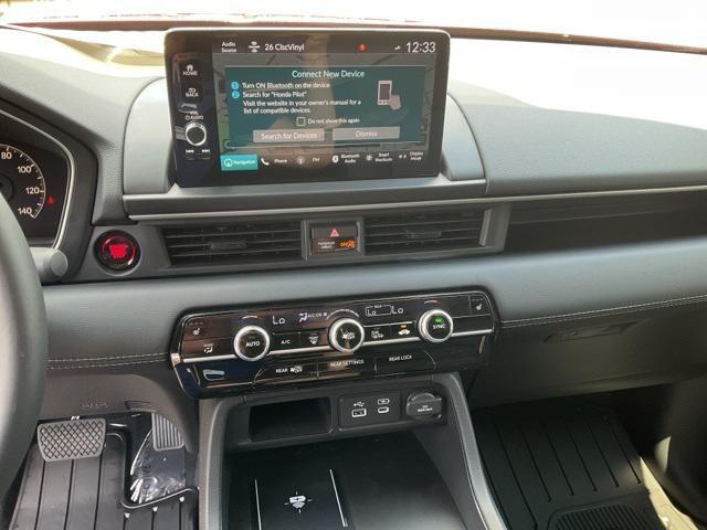 new 2025 Honda Pilot car, priced at $48,297