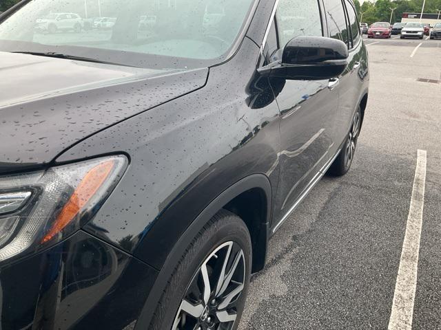 used 2022 Honda Pilot car, priced at $32,167