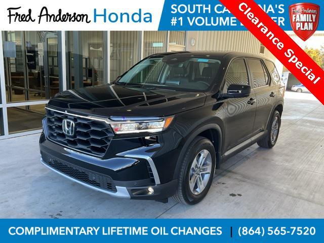 new 2025 Honda Pilot car, priced at $42,884