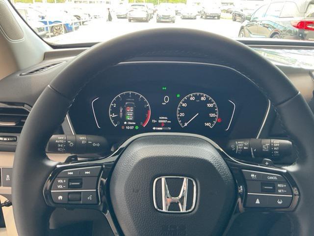 new 2025 Honda Pilot car, priced at $44,811