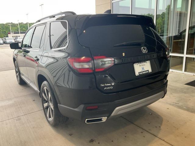 used 2023 Honda Pilot car, priced at $48,055