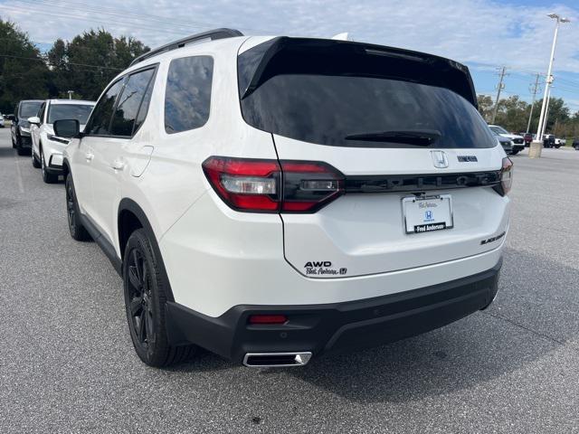 new 2025 Honda Pilot car, priced at $56,430