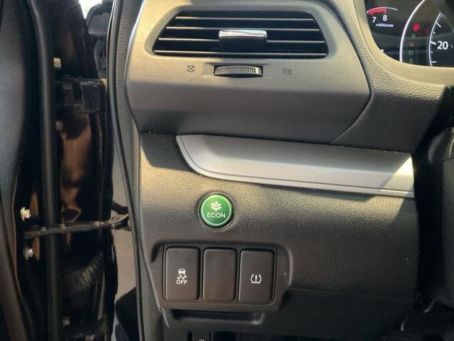used 2015 Honda CR-V car, priced at $9,258