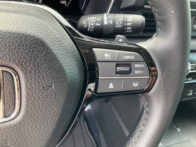 new 2025 Honda Pilot car, priced at $42,369