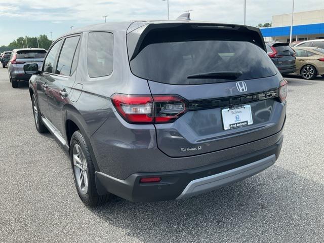 new 2025 Honda Pilot car, priced at $42,369