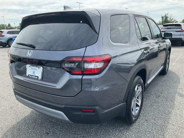 new 2025 Honda Pilot car, priced at $42,369